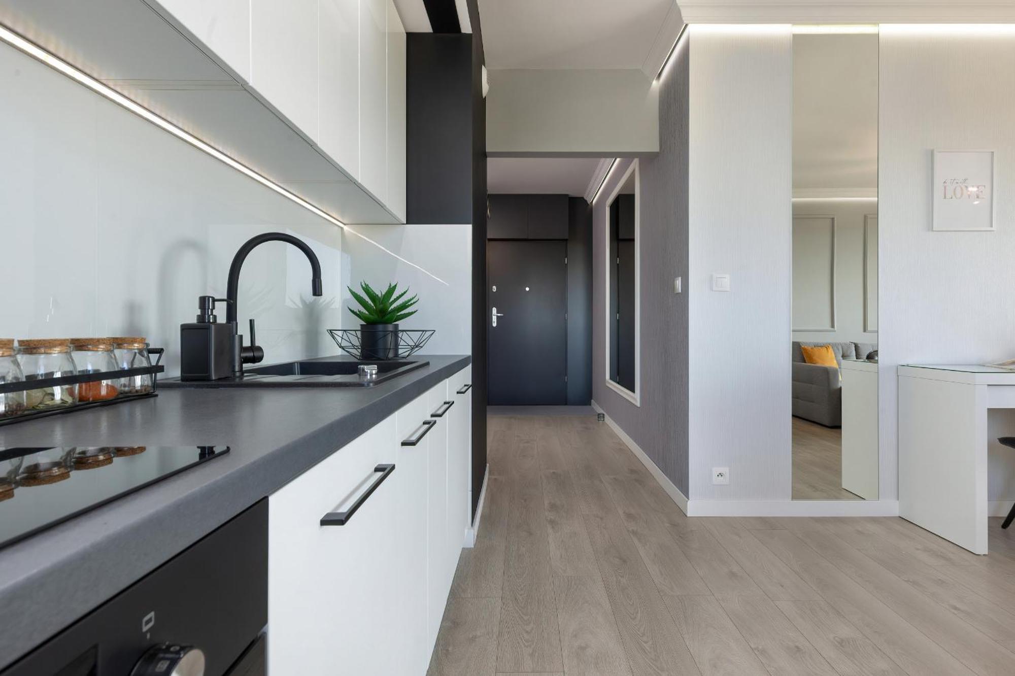 Podgorze Lipska Pet-Friendly Apartment With Balcony And Parking By Renters Prestige Kraków Zewnętrze zdjęcie