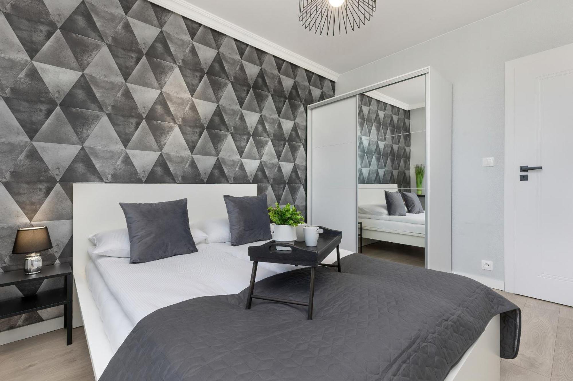 Podgorze Lipska Pet-Friendly Apartment With Balcony And Parking By Renters Prestige Kraków Zewnętrze zdjęcie